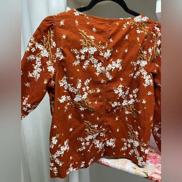 Madewell Corduroy Shirred-Sleeve Button-Front Top in Farmstand Bouquet - Picture 6 of 9